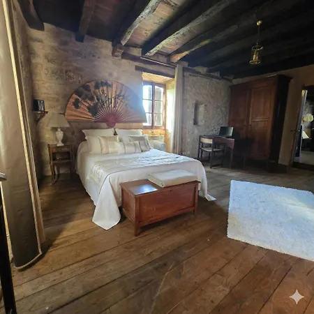 Charme Du 18eme Serenite Au Coeur Du Perigord Feriehus Salignac Eyvigues